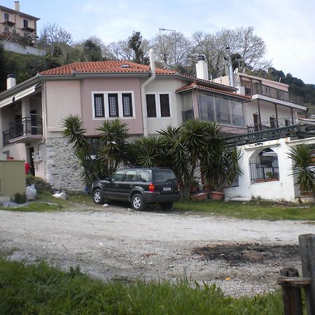 Ενοικιαζόμενα Δωμάτια "Pelion Plaza" Agios Ioannis  Extérieur photo